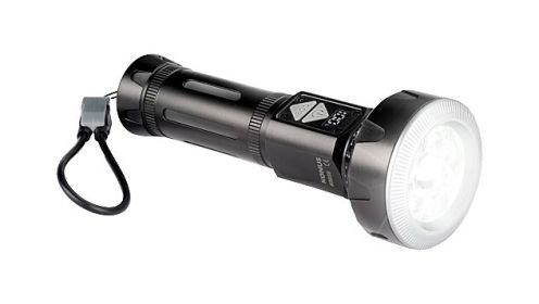 KONUS RECHARGEABLE FLASH LIGHT 3000 LUMEN *